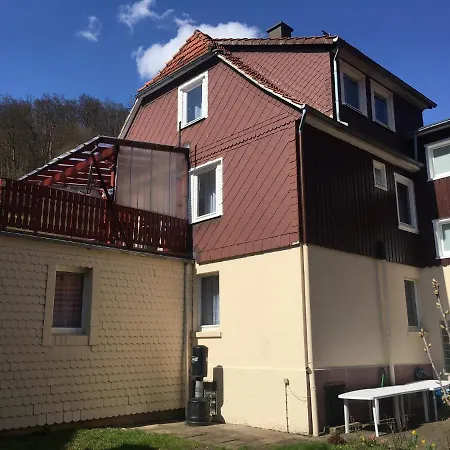 Am Fluss Mit Traumhafter Dachterrasse ,garten Und Grill *